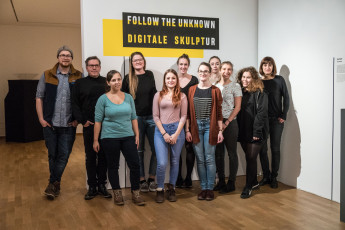 Aufbau Ausstellung "Follow The Unknown"