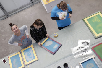 Siebdruck-Workshop zum Thema „In den Augen des Anderen“